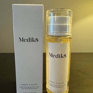 Medik8 Press & Glow Daily Exfoliating PHA Tonic Full Size 200 ml 6.7 oz NIB